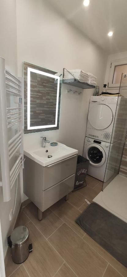 Joli Appartement Renove Avec Terrasse Brides-les-Bains Eksteriør billede
